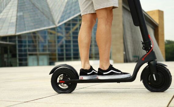 Bester Elektro Scooter Tretroller
